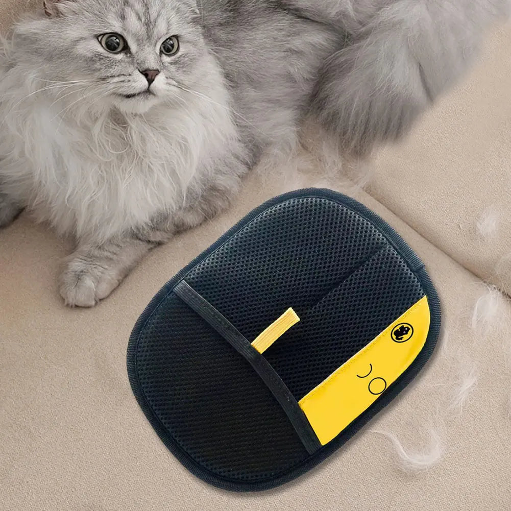 Petura GroomGlove™ — Deshedding & Massage Grooming Glove