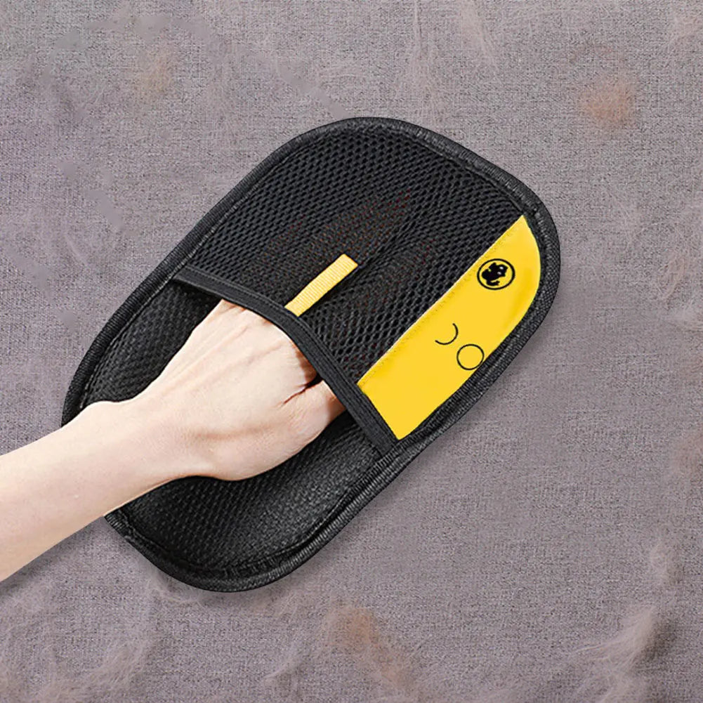 Petura GroomGlove™ — Deshedding & Massage Grooming Glove